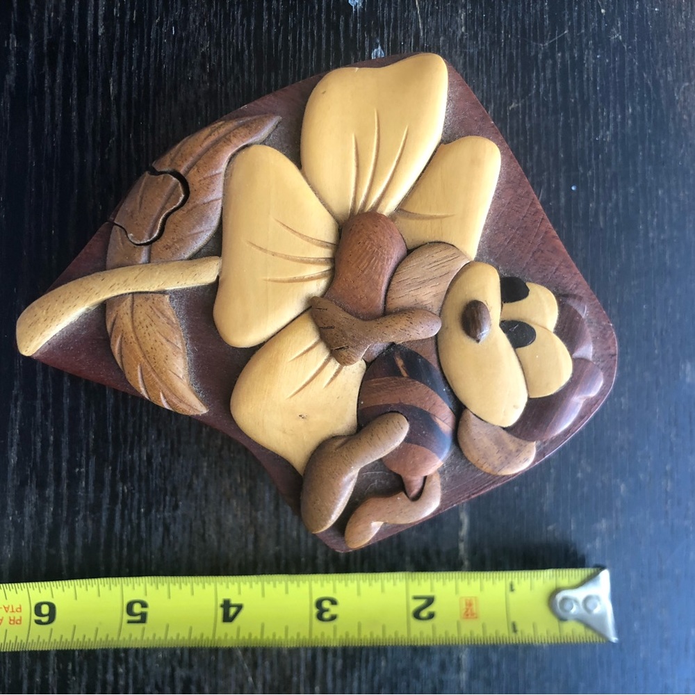 Be on flower — Secret wooden puzzle box